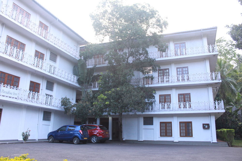 Paradise Inn Kandy Exterior photo